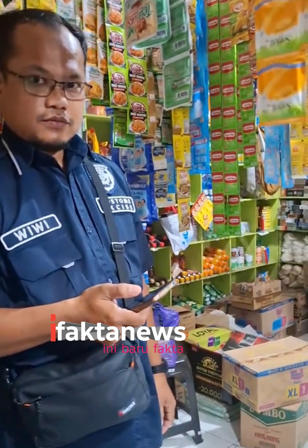 Viral Di Media Sosial,Diduga Petugas Cukai Geledah Warmar.Publik ?Tupoksi Bea dan Cukai.